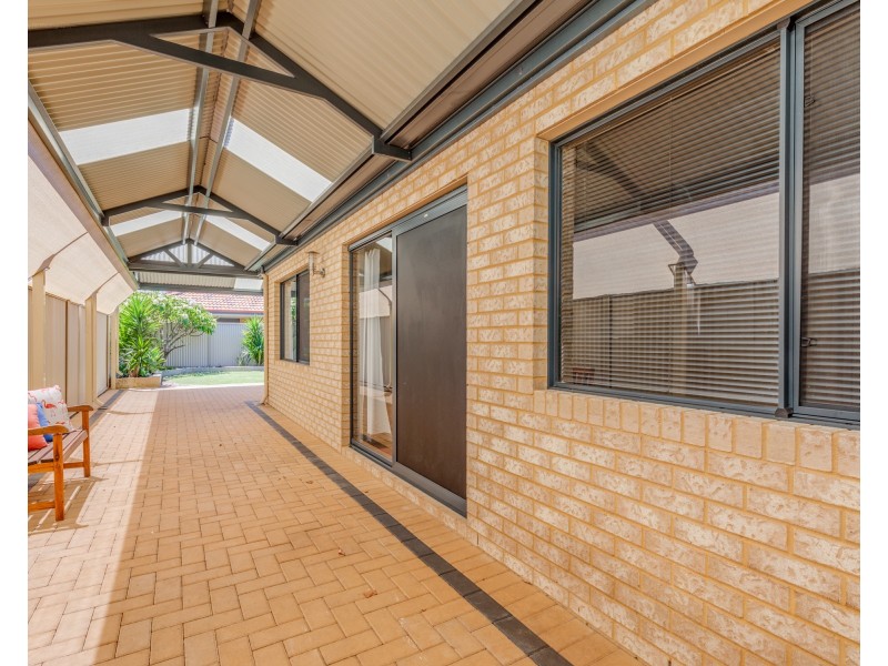 19 Sellafield Bend, Waikiki WA 6169