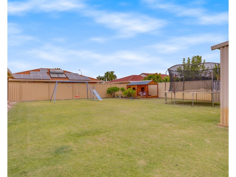 3 Murdoch Road, Thornlie WA 6108
