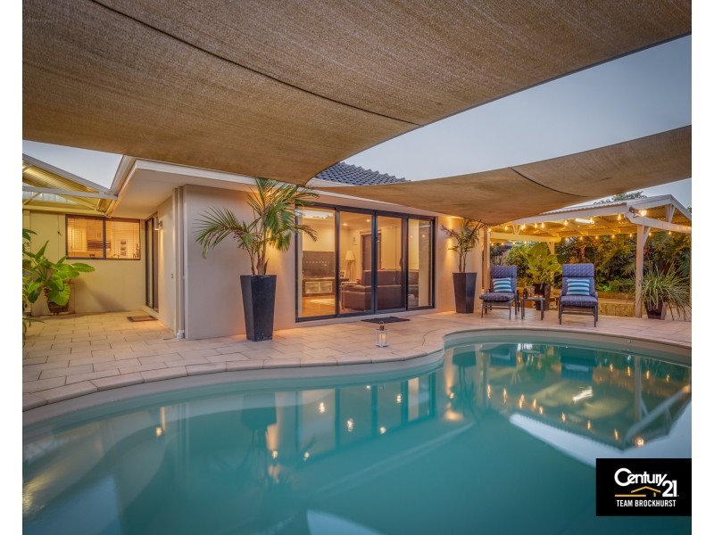 42 Burnett Avenue, Leeming WA 6149