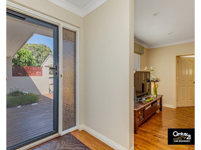 42 Burnett Avenue, Leeming WA 6149