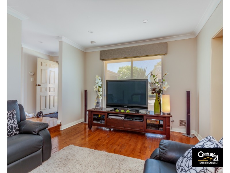 42 Burnett Avenue, Leeming WA 6149