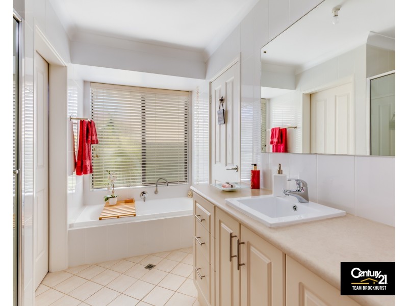 42 Burnett Avenue, Leeming WA 6149