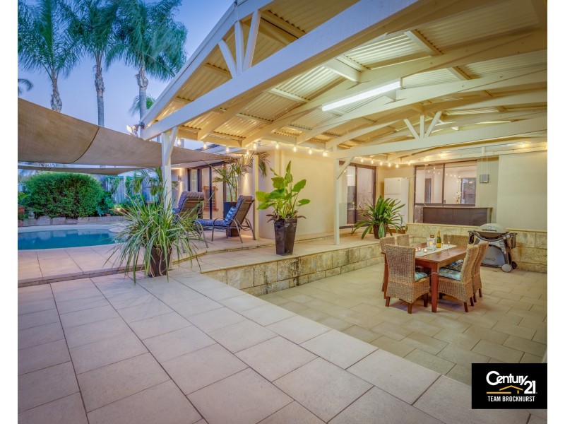 42 Burnett Avenue, Leeming WA 6149