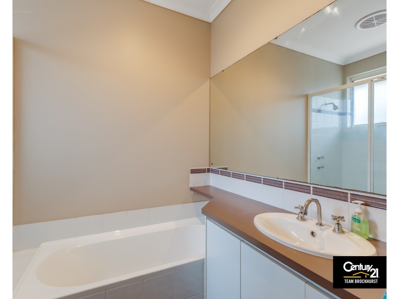 27a Bernice Way, Thornlie WA 6108