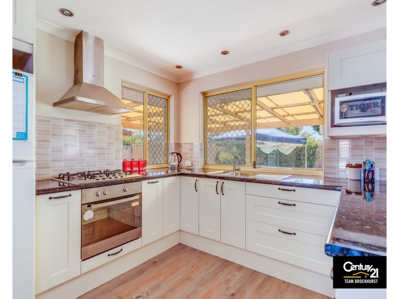 10 Lauterbach Drive, Gosnells WA 6110