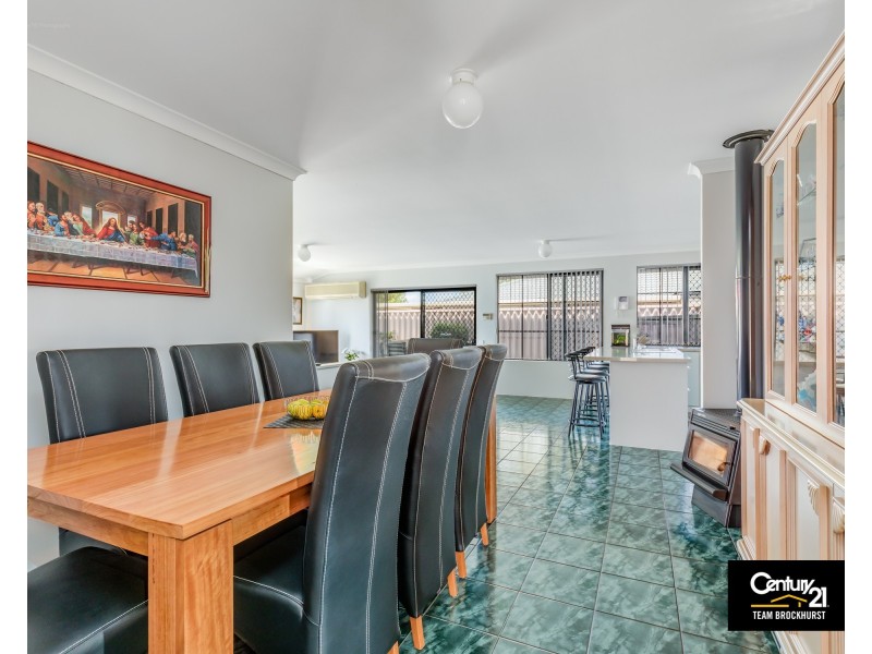 3 Sugarwood Drive, Thornlie WA 6108