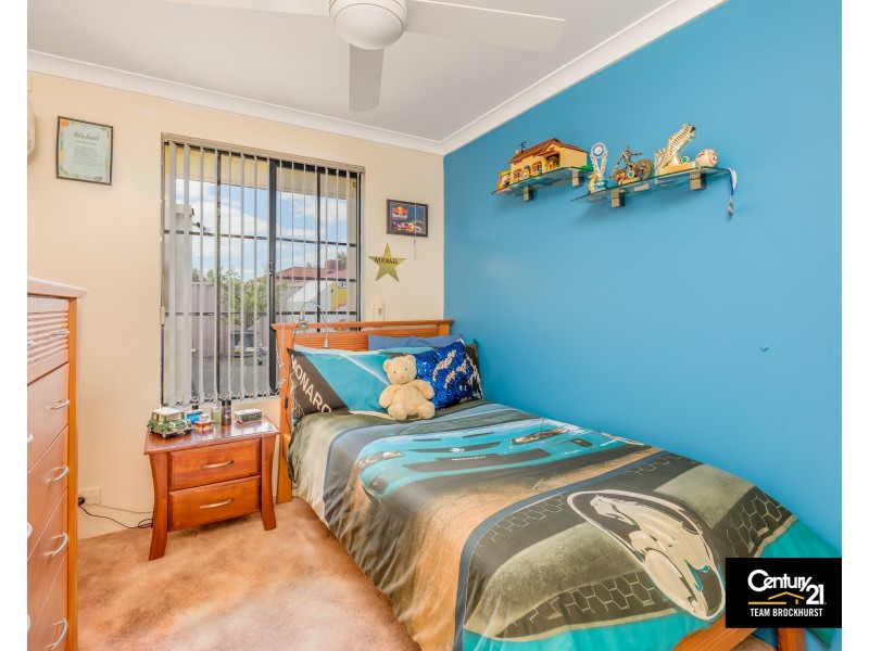 3 Sugarwood Drive, Thornlie WA 6108