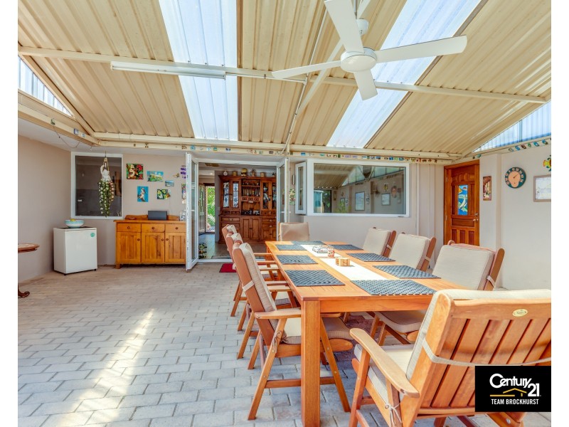 1 Windmill Drive, Bibra Lake WA 6163