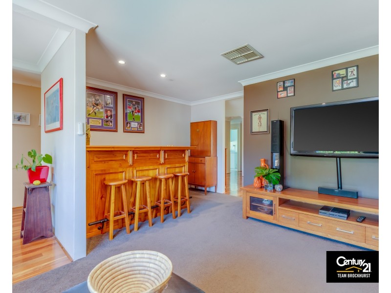 61 Forest Crescent, Thornlie WA 6108