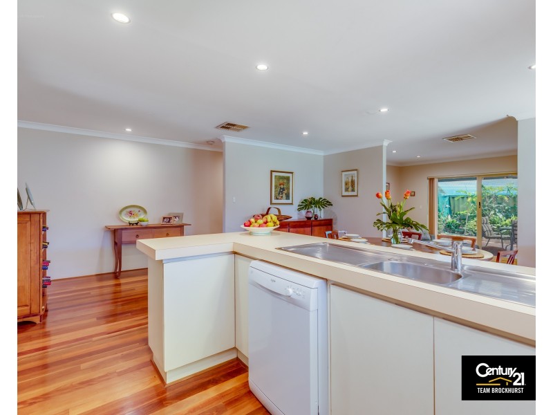 61 Forest Crescent, Thornlie WA 6108