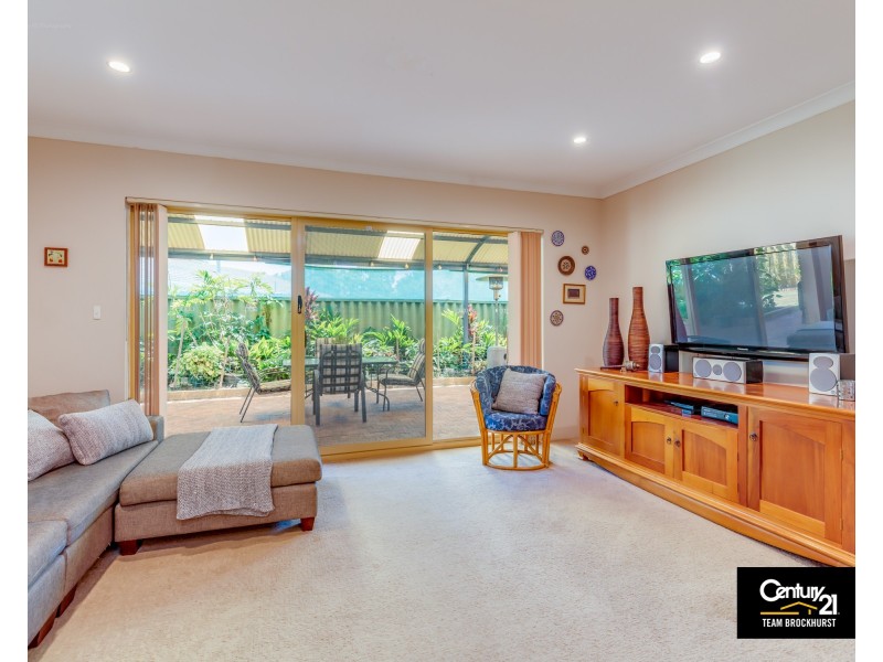 61 Forest Crescent, Thornlie WA 6108