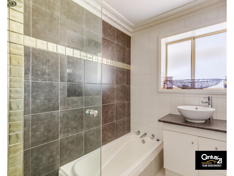 37 Pembury Road, Thornlie WA 6108