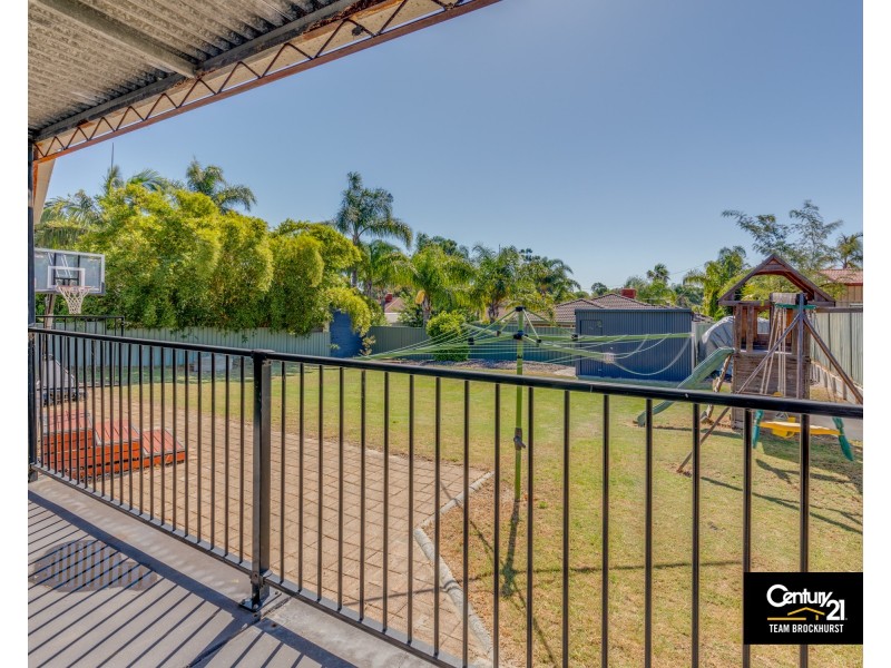 37 Pembury Road, Thornlie WA 6108