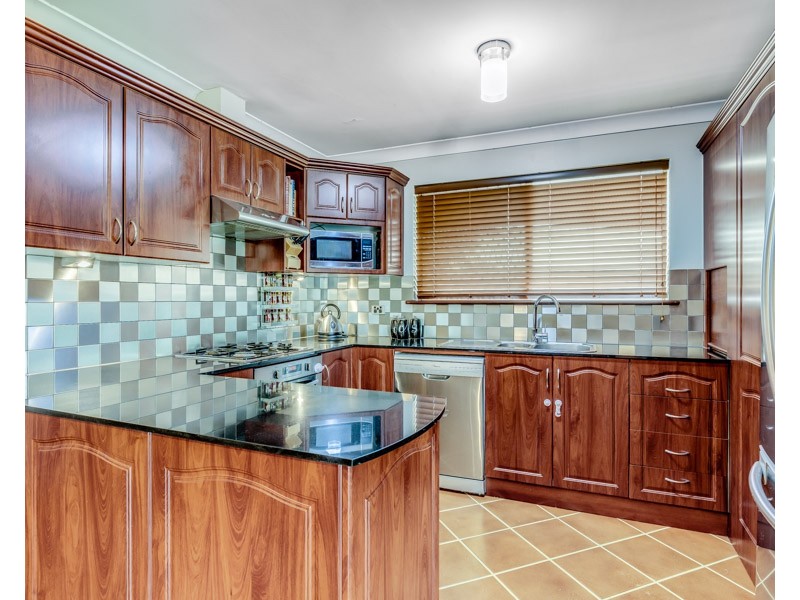 116 Hume Road, Thornlie WA 6108