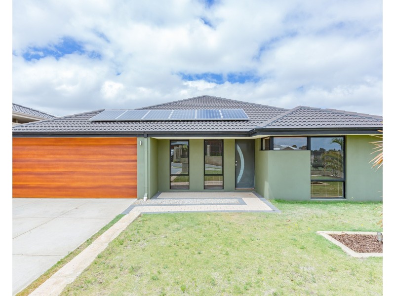 8 Featherstone Road, Orelia WA 6167