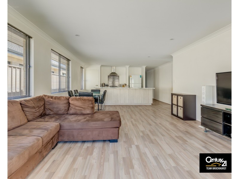 62 Cumbine Loop, Martin WA 6110