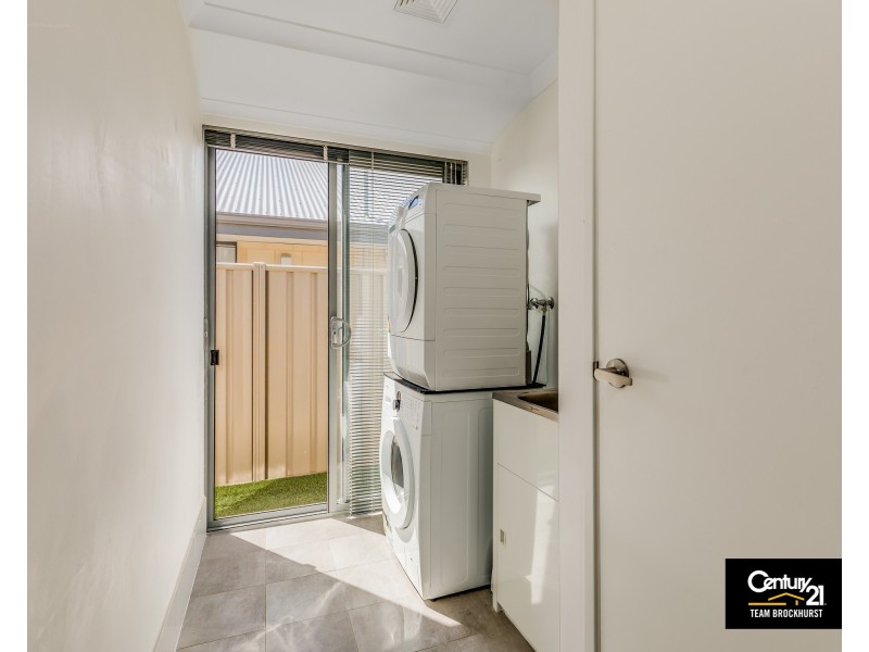 62 Cumbine Loop, Martin WA 6110