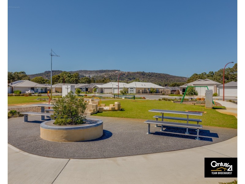 62 Cumbine Loop, Martin WA 6110