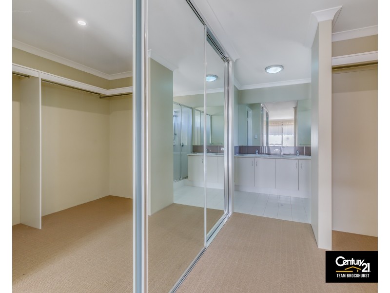 12 Begbroke Way, Piara Waters WA 6112