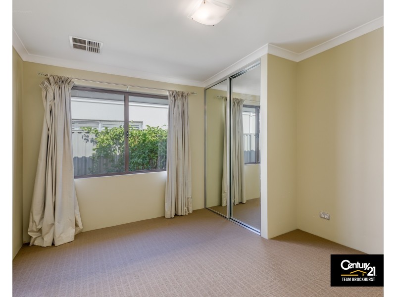 12 Begbroke Way, Piara Waters WA 6112