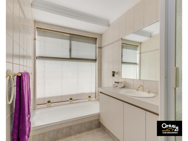 19 Yindana Entrance, Canning Vale WA 6155