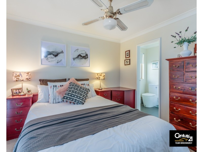 11 Endeavour Court, Thornlie WA 6108