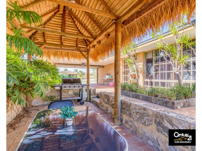 11 Endeavour Court, Thornlie WA 6108