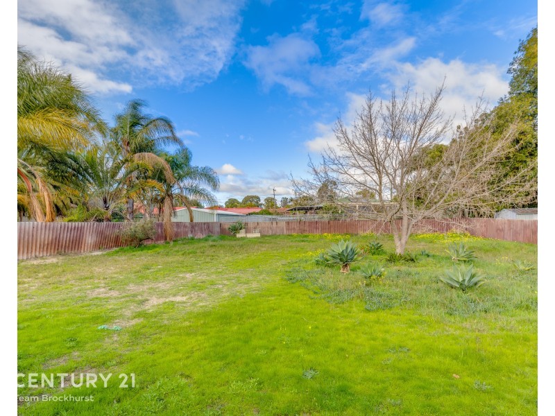 43 Risby Street, Gosnells WA 6110