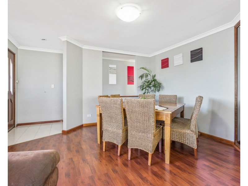 8 Laurel Court, Thornlie WA 6108
