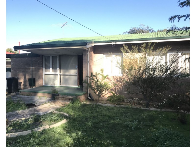 17 Seaforth Avenue, Gosnells WA 6110