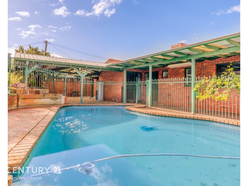 18 Marquis Court, Gosnells WA 6110