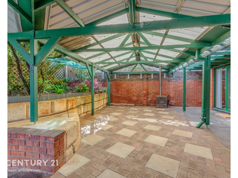 18 Marquis Court, Gosnells WA 6110