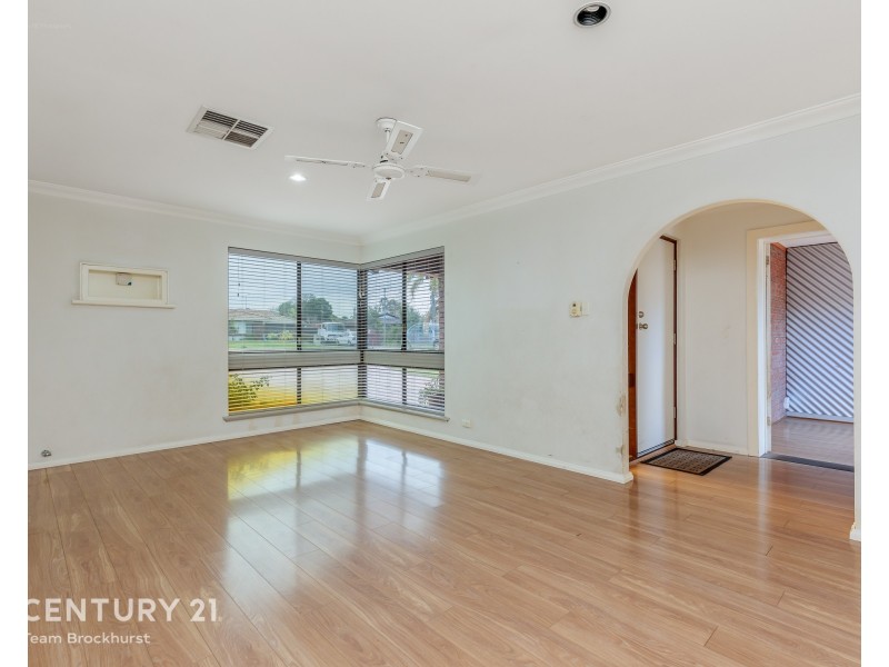 18 Marquis Court, Gosnells WA 6110