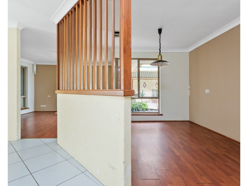 26 Pegley Drive, Parkwood WA 6147