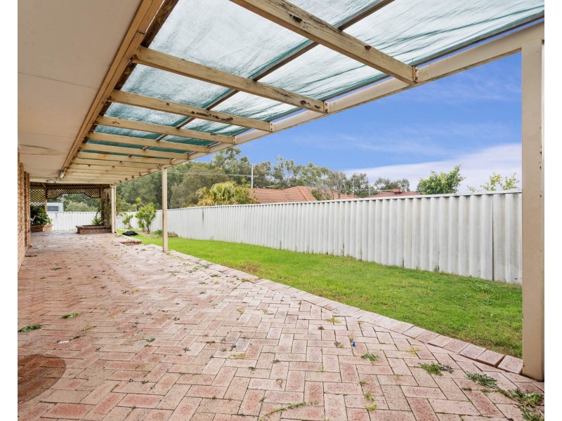 26 Pegley Drive, Parkwood WA 6147