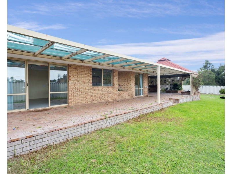 26 Pegley Drive, Parkwood WA 6147