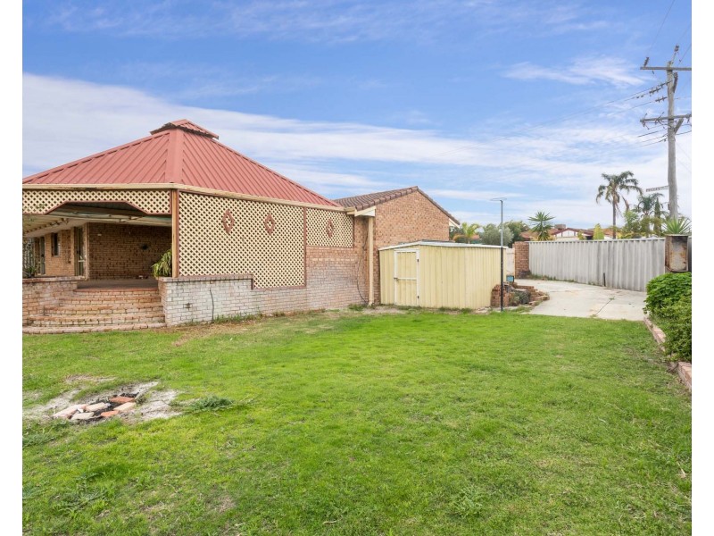 26 Pegley Drive, Parkwood WA 6147