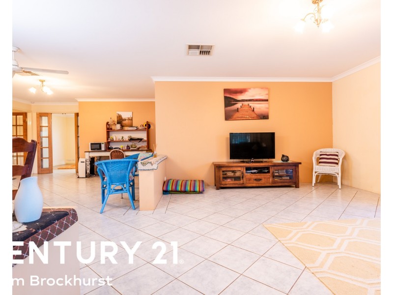 11 Boongala Circuit, Canning Vale WA 6155