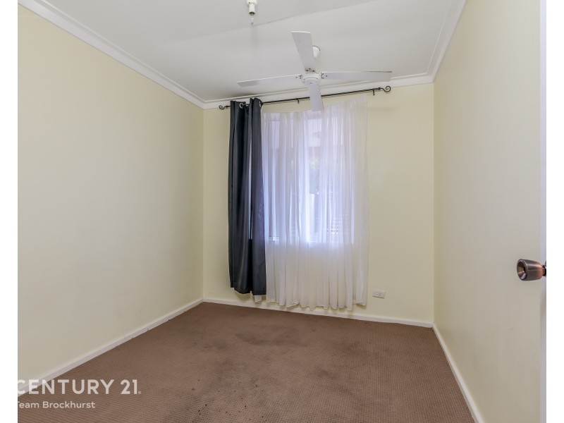 3 Chenies Rest, Gosnells WA 6110