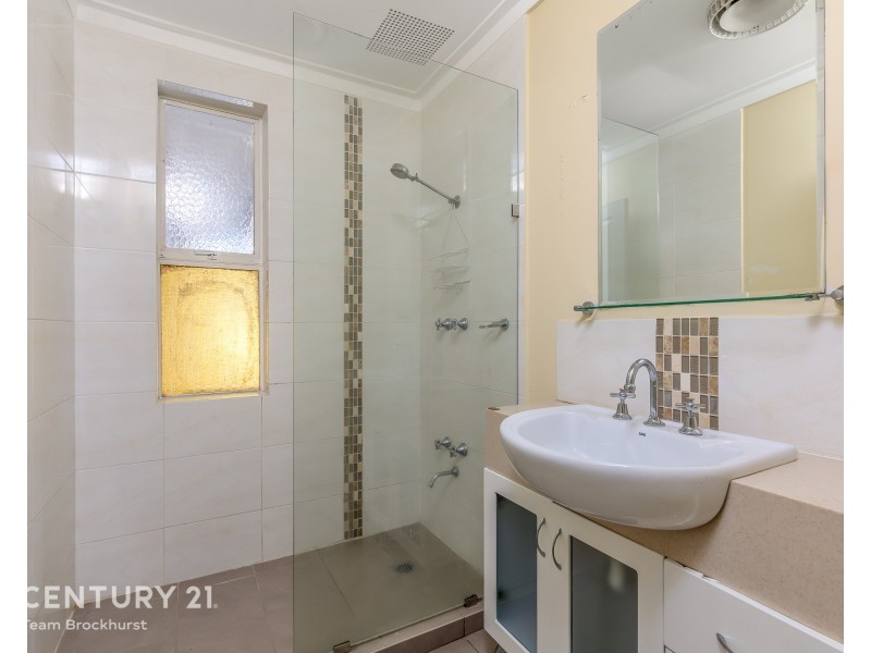 3 Chenies Rest, Gosnells WA 6110