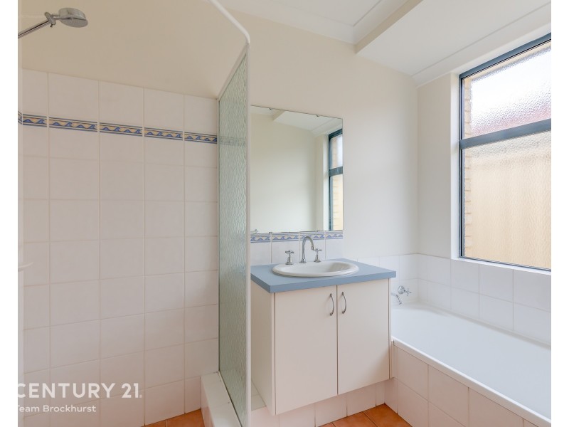 44 Lansdowne Entrance, Canning Vale WA 6155