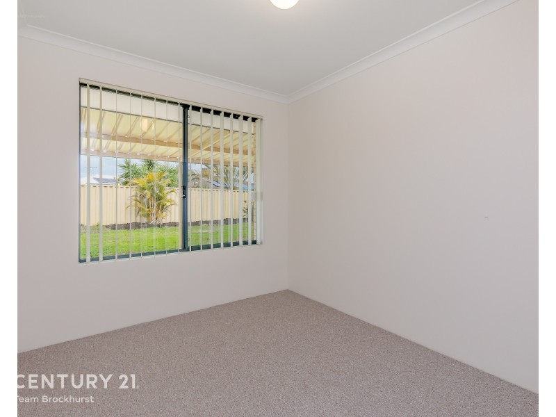 44 Lansdowne Entrance, Canning Vale WA 6155