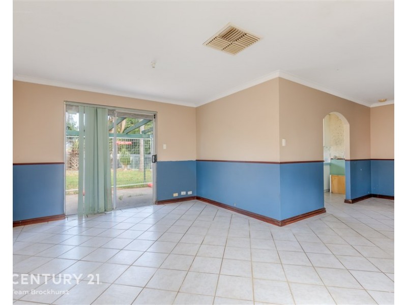 16 Myola Road, Kenwick WA 6107