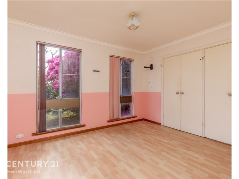 16 Myola Road, Kenwick WA 6107