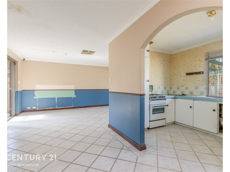 16 Myola Road, Kenwick WA 6107