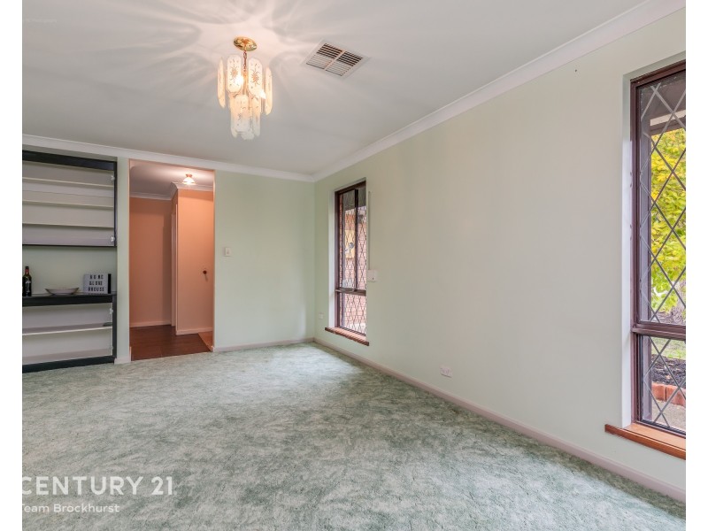 7 Bowden Place, Armadale WA 6112