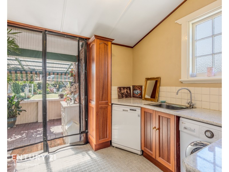 1554 Albany Highway, Beckenham WA 6107