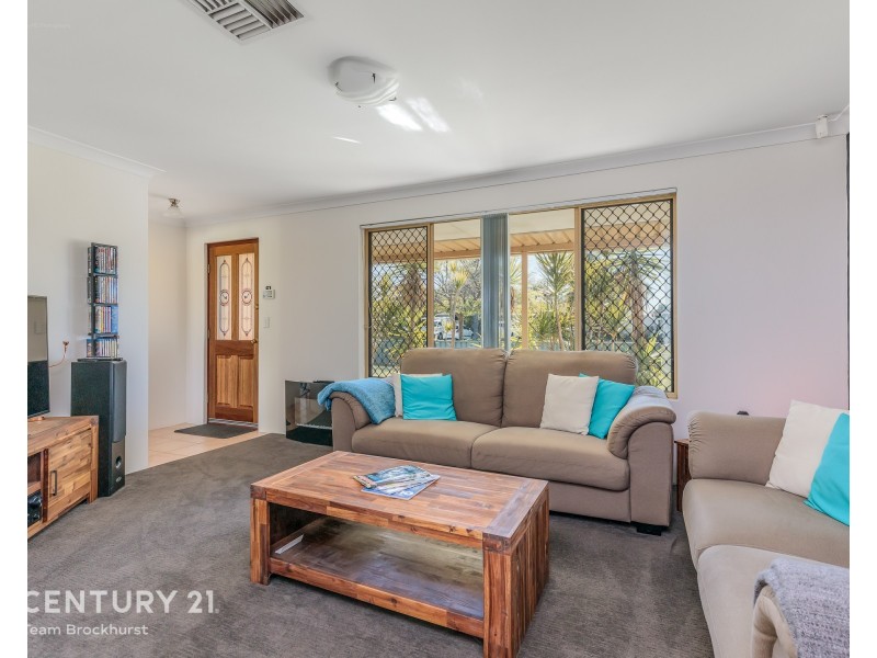 7 Lorikeet Way, Gosnells WA 6110