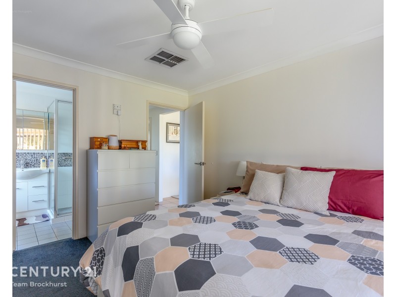 7 Lorikeet Way, Gosnells WA 6110