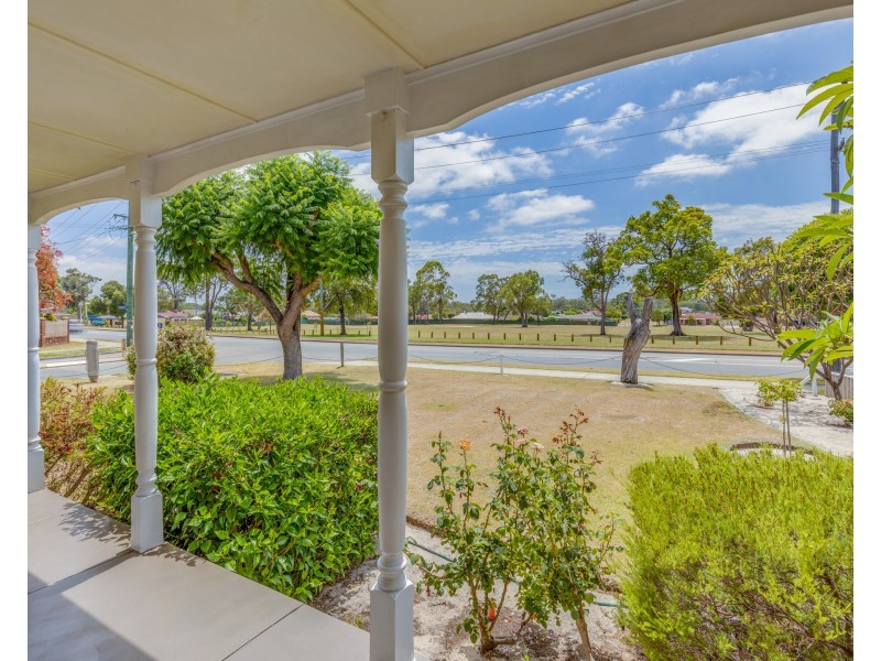 2 Pegus Street, Thornlie WA 6108